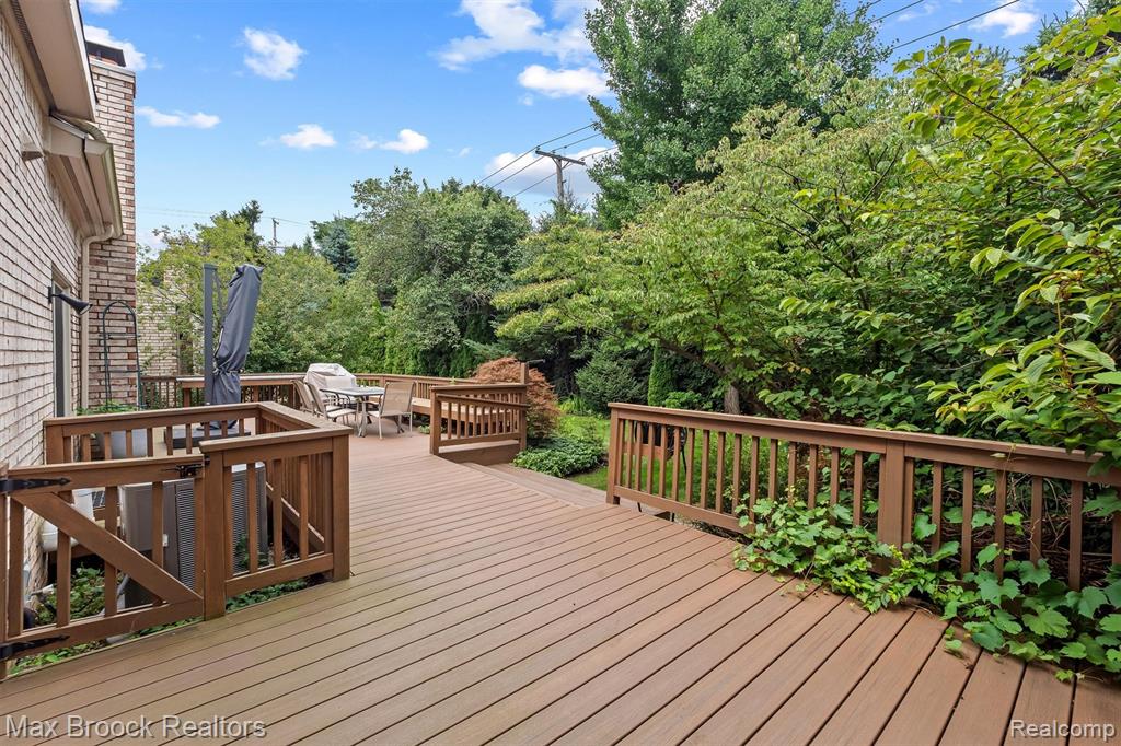 5137 Woodlands Drive, 24, Bloomfield Hills, MI 48302 — Photo 45