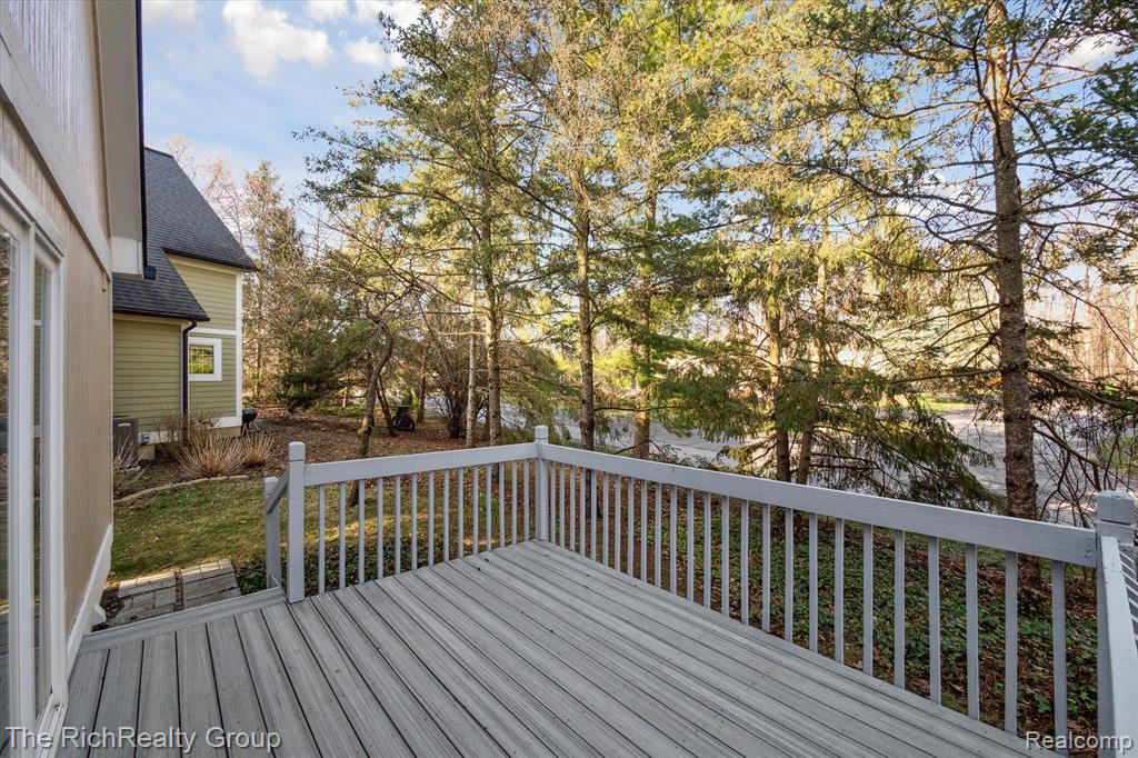 415 Sommerset Court, Ann Arbor, MI 48103 — Photo 35