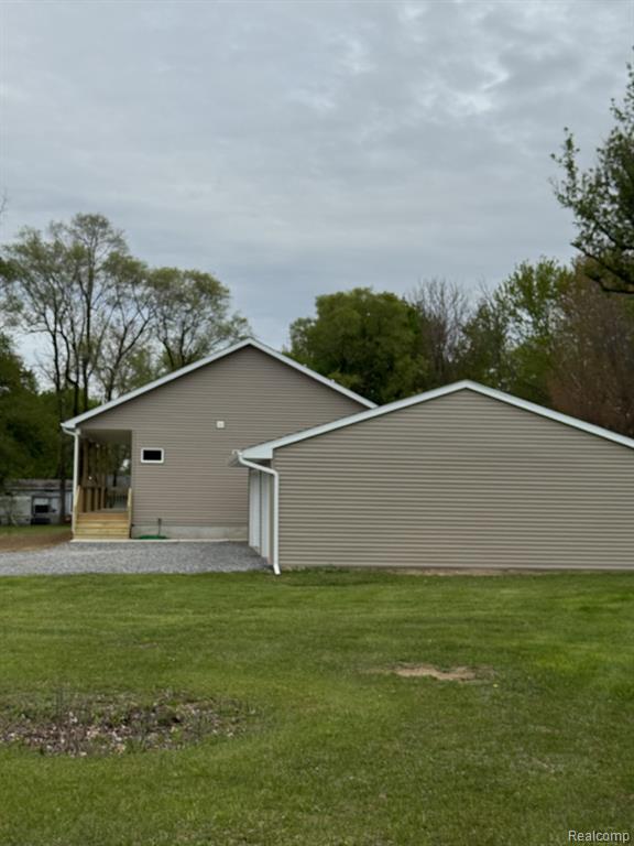1939 Manchester Drive, Lapeer, MI 48446 — Photo 5
