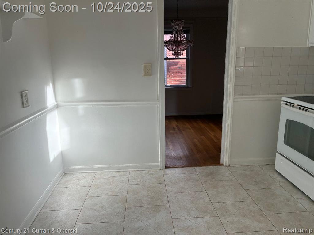 742 N York Street, Dearborn, MI 48128 — Photo 9