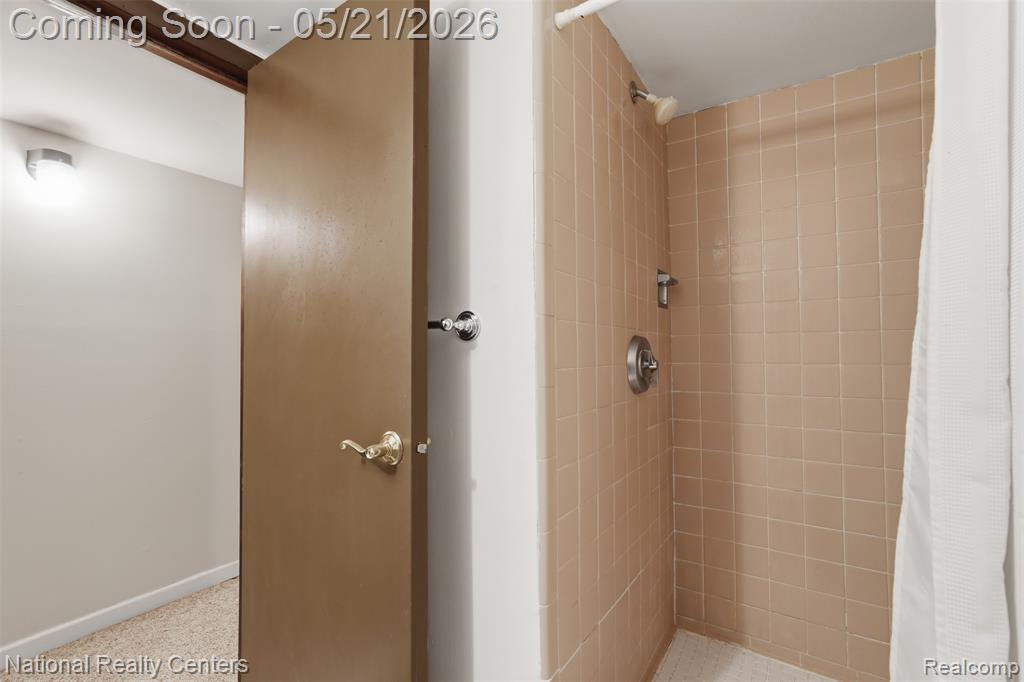 16607 Macarthur, Redford, MI 48240 — Photo 37