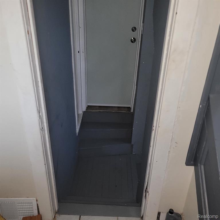 4240 WAVERLY Street, Detroit, MI 48238 — Photo 17