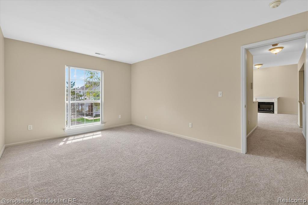 16773 Carriage Way, Northville, MI 48168 — Photo 24