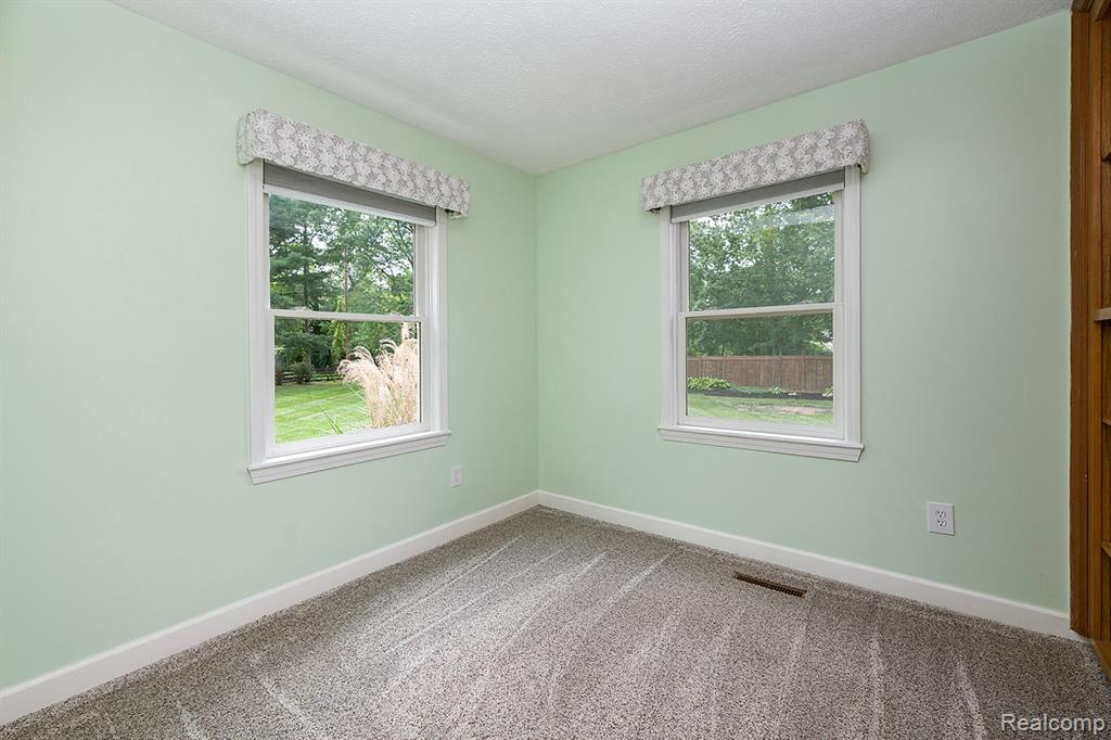 610 E Church Street, Williamston, MI 48895 — Photo 27