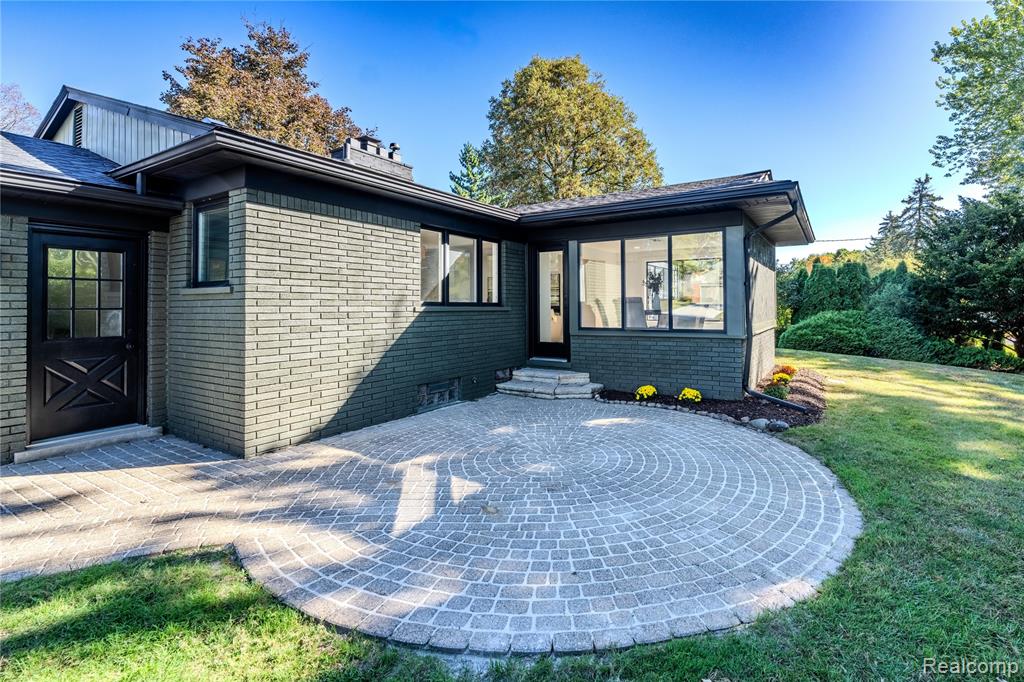 5539 Raven Road, Bloomfield Hills, MI 48301 — Photo 30