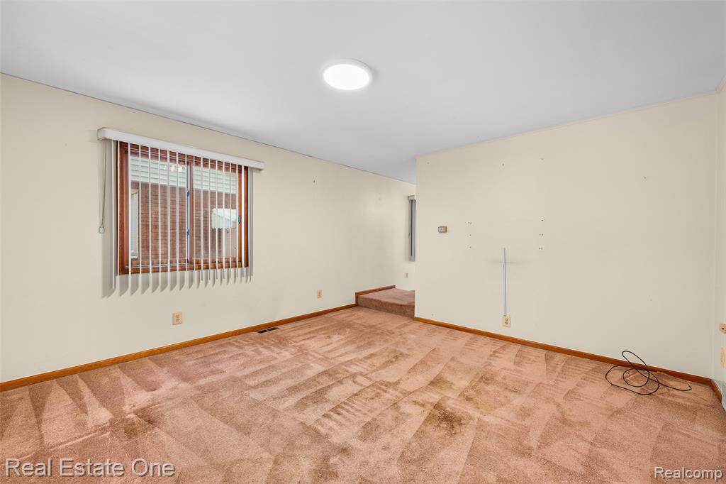 7000 Steadman Street, Dearborn, MI 48126 — Photo 16