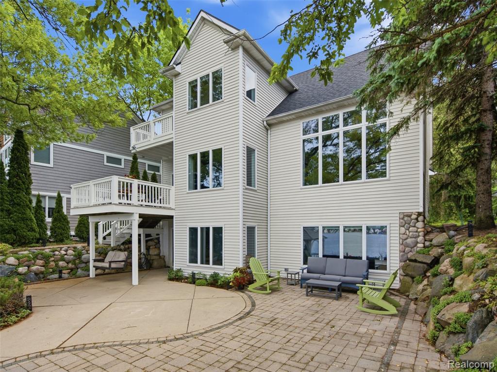 12224 Mantawauka Drive, Fenton, MI 48430 — Photo 66