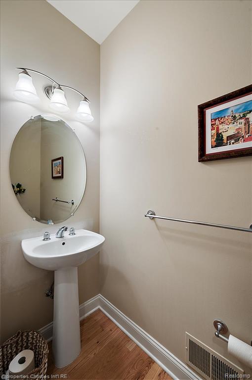 44683 Broadmoor Circle N, Northville, MI 48168 — Photo 33
