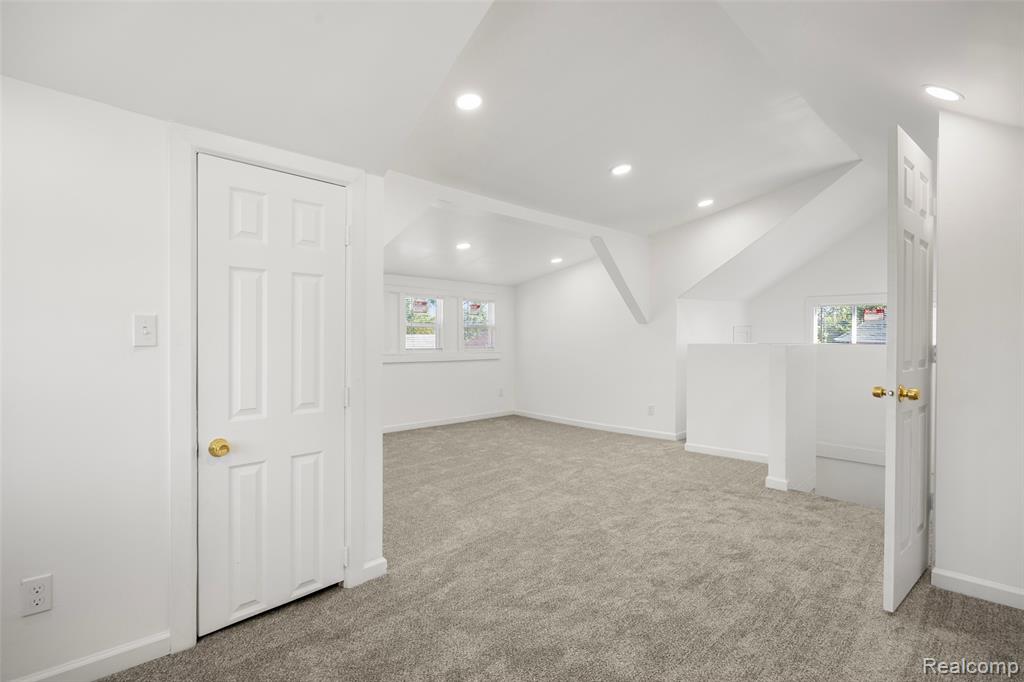 737 Webb Street, Detroit, MI 48202 — Photo 26