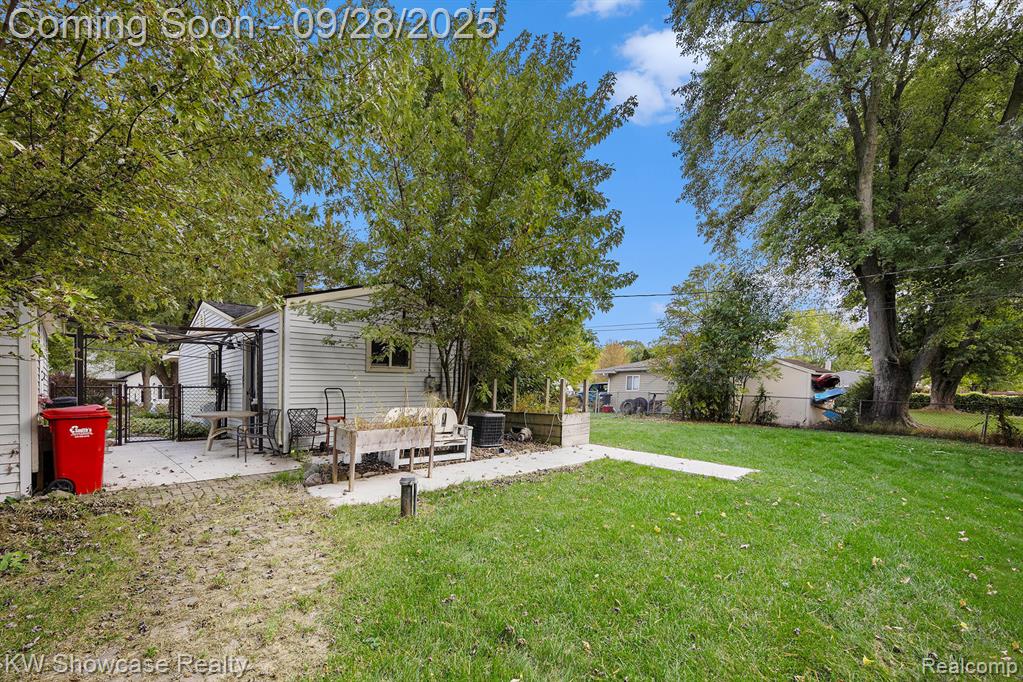 6319 Eastlawn Avenue, Clarkston, MI — Photo 21