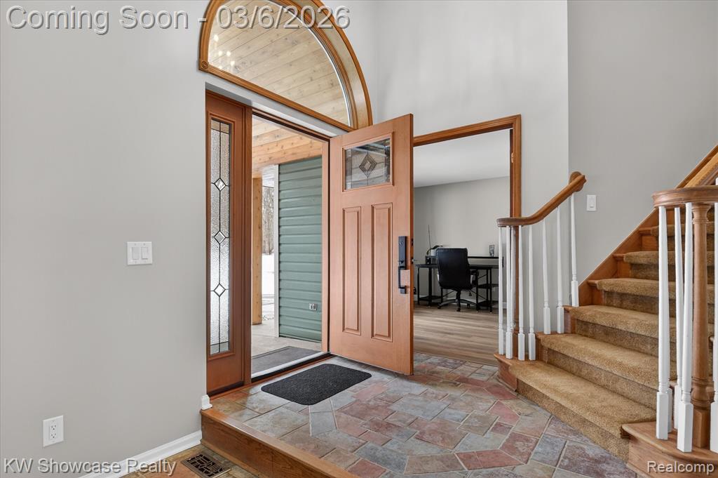 2031 Saint Clair Drive, Highland, MI — Photo 9