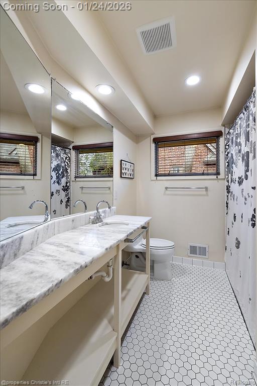 765 Barrington Road, Grosse Pointe, MI 48230 — Photo 33