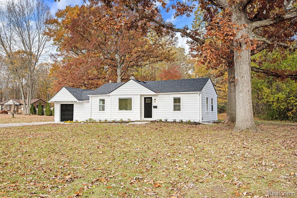 44260 Clay Road, Belleville, MI 48111 — Photo 3