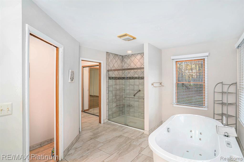 6489 CEDAR LAKE ROAD, Pinckney, MI 48169 — Photo 13
