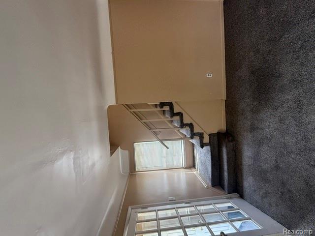 16575 Sussex Street - Photo 5