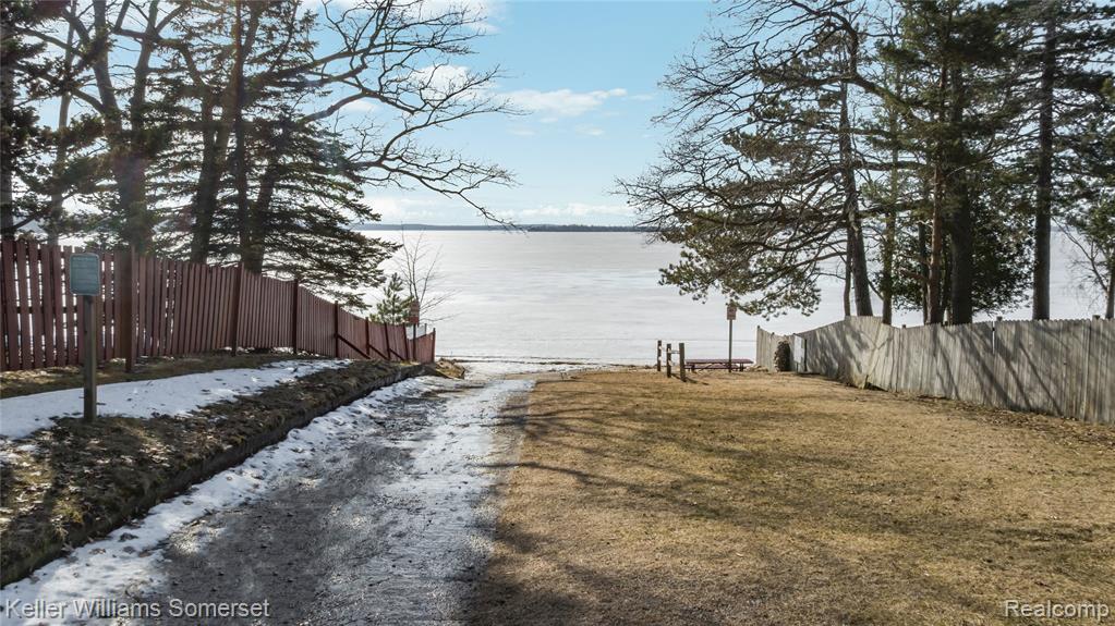 208 Hitchcock Avenue, Roscommon, MI 48653 — Photo 48