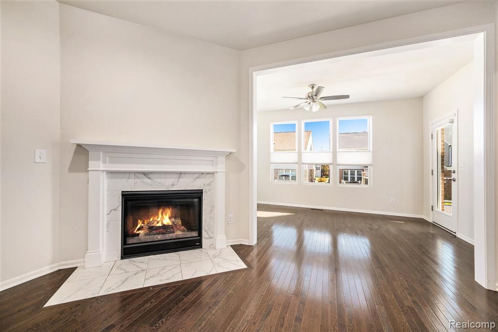 28364 Hanover Drive, Novi, MI 48377 — Photo 6