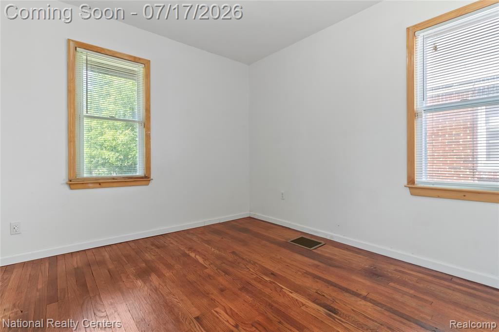 9281 Boleyn Street, Detroit, MI 48224 — Photo 18