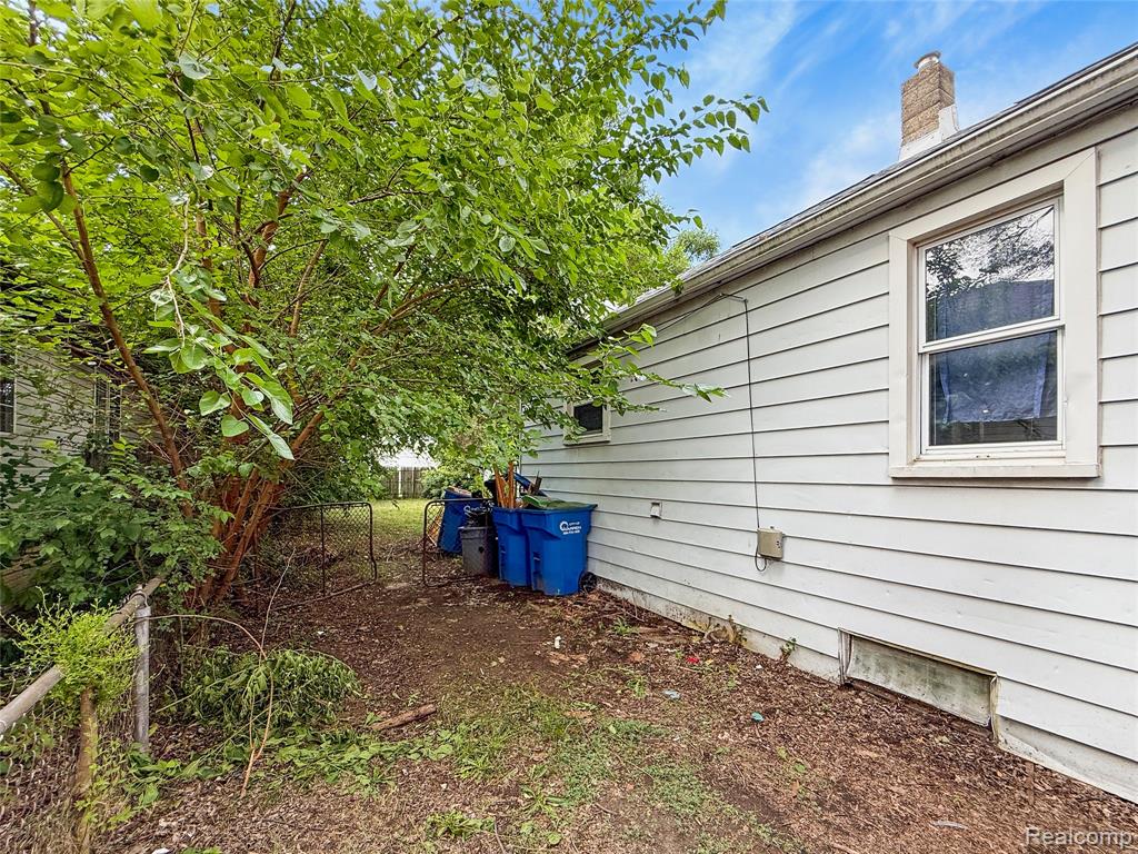 7576 Continental Avenue, Warren, MI 48091 — Photo 26