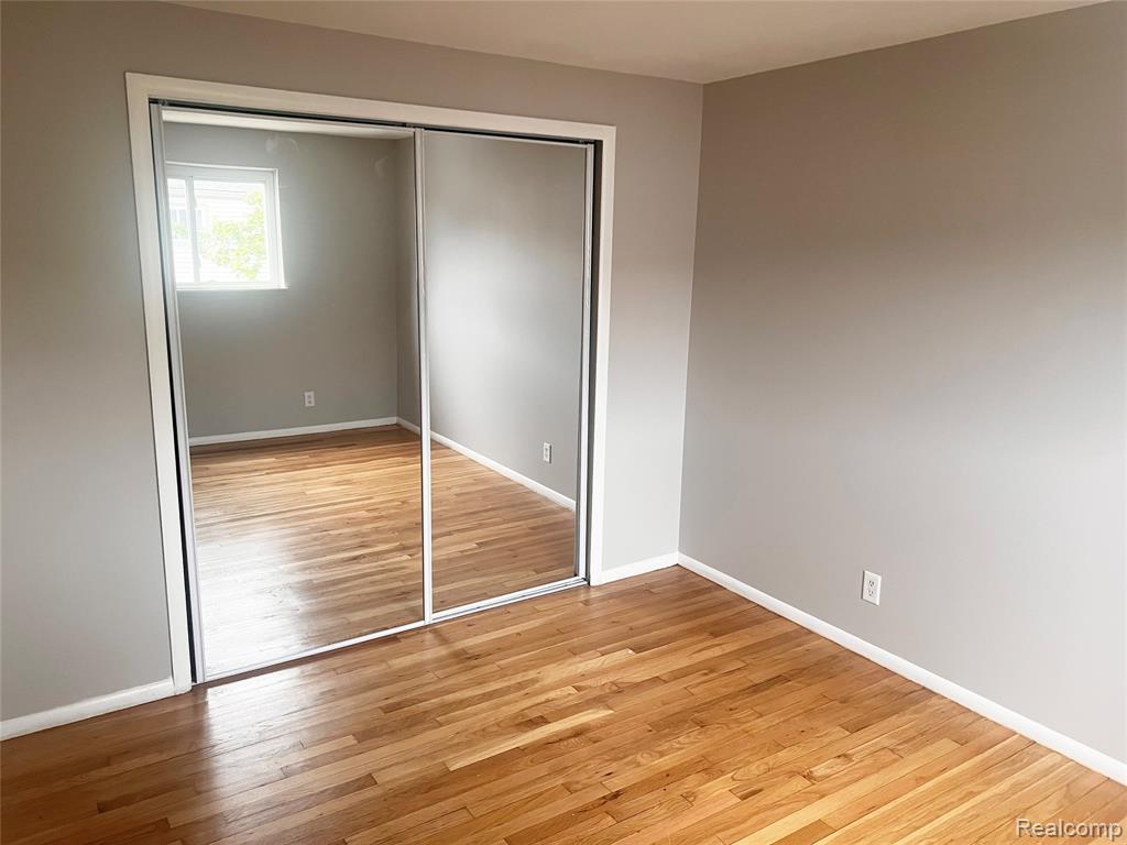 25647 Salem, 102, Roseville, MI 48066 — Photo 12