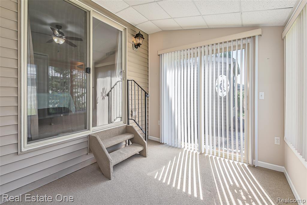 61726 VALLEY FORGE, South Lyon, MI 48178 — Photo 26