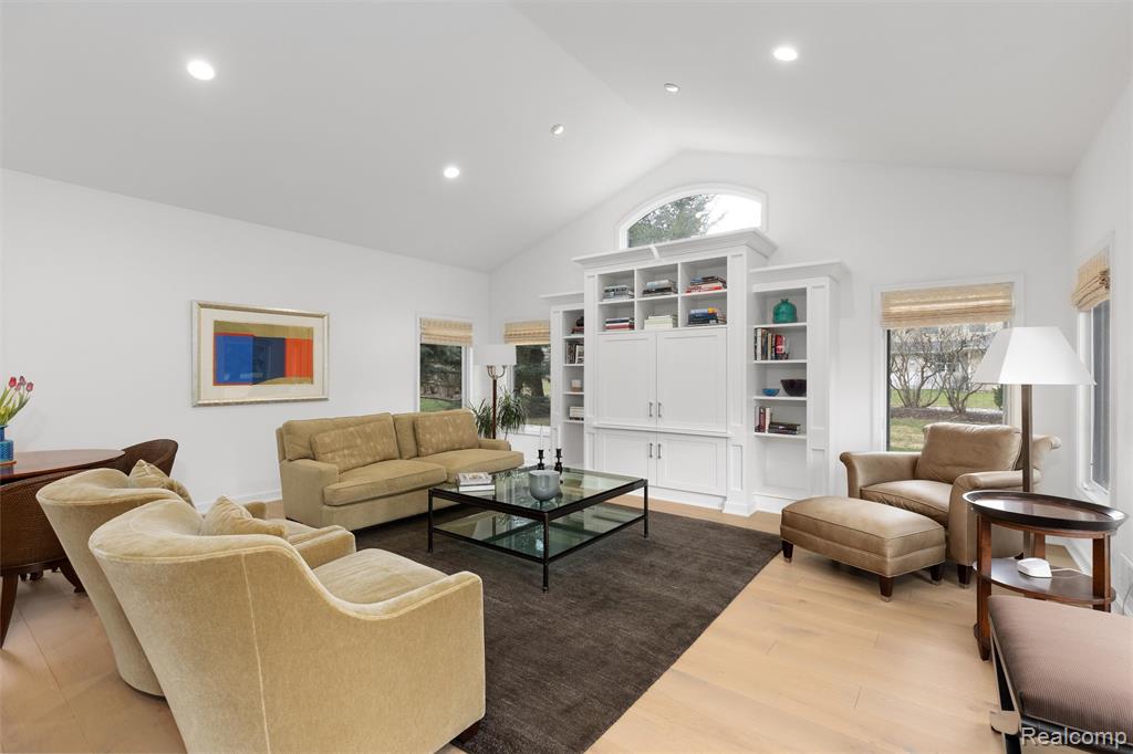 6183 Lantern Lane, Bloomfield Hills, MI 48301 — Photo 4