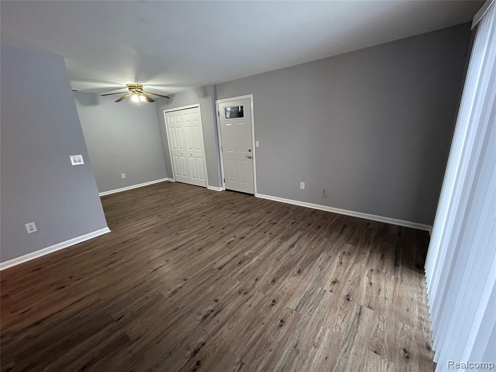 34690 Clarkson Drive W, 27, Fraser, MI 48026 — Photo 3