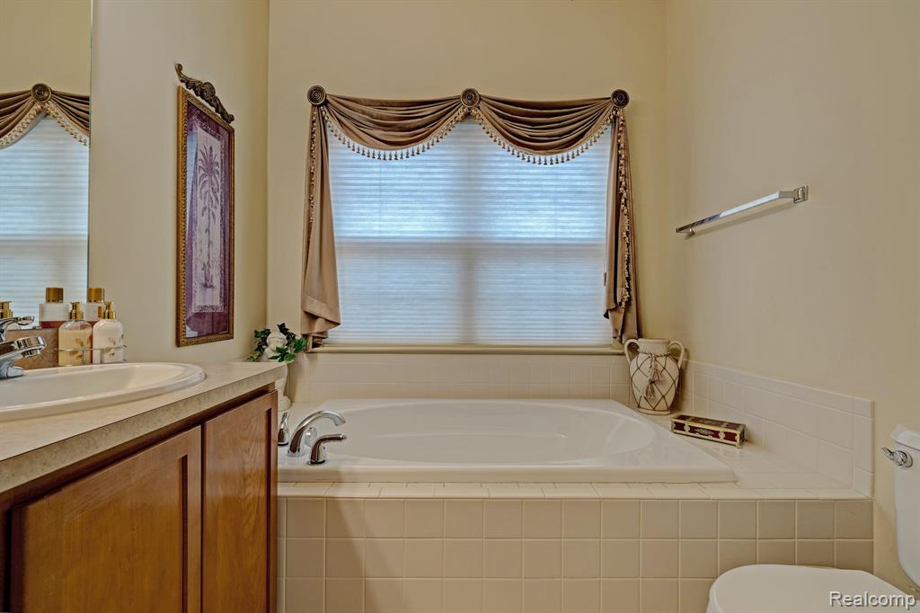 6927 STONEWOOD Place, Clarkston, MI — Photo 31