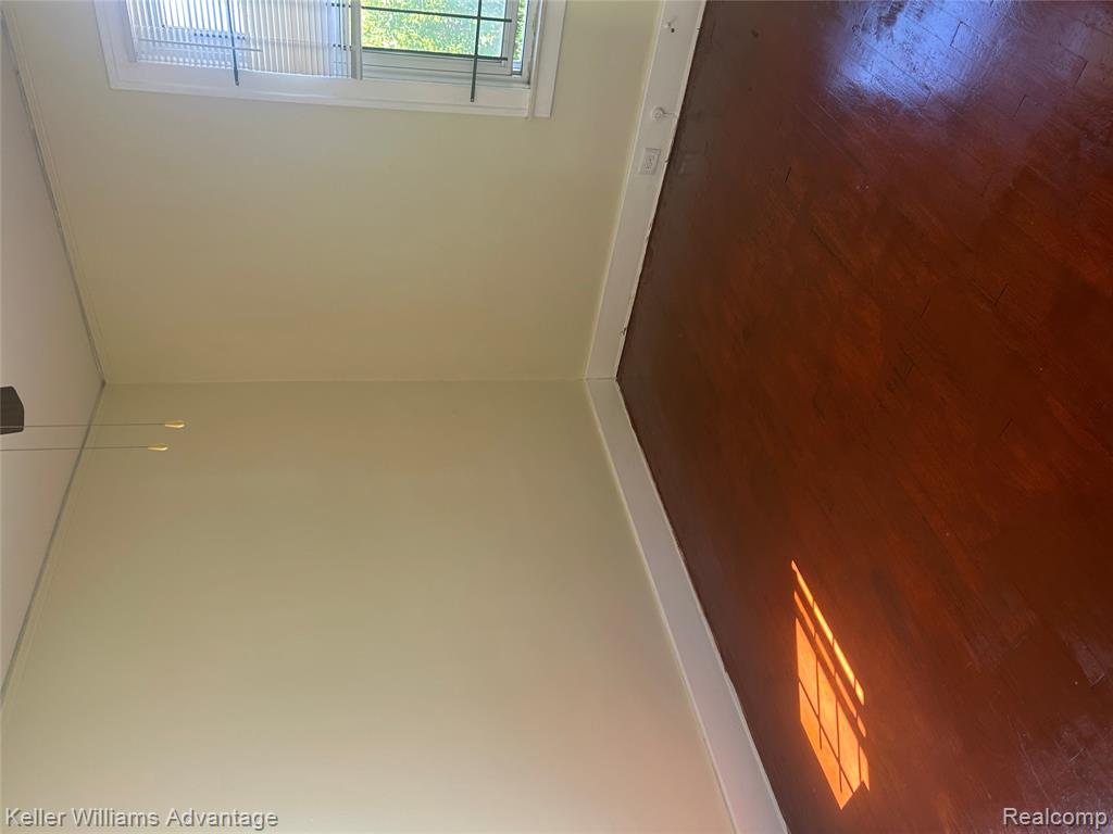 8625 Dexter Ave, Detroit, MI 48206 — Photo 9