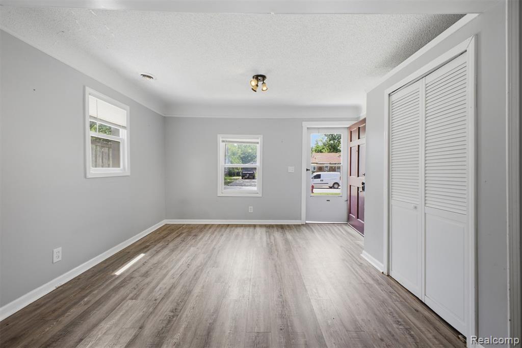 5921 Oldham Street, Taylor, MI 48180 — Photo 3