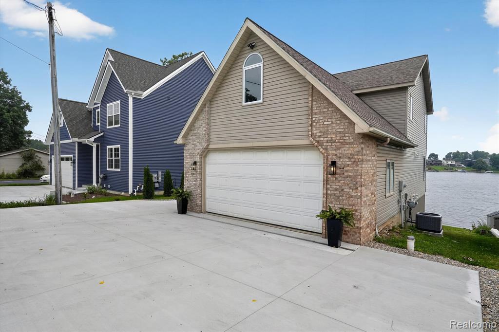 3429 Rolston Road, Fenton, MI 48430 — Photo 43