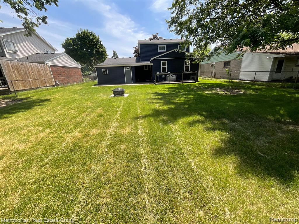 9127 BRIARWOOD Drive, Plymouth, MI 48170 — Photo 25