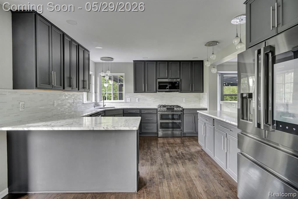 5729 Woodfield Parkway, Grand Blanc, MI 48439 — Photo 16