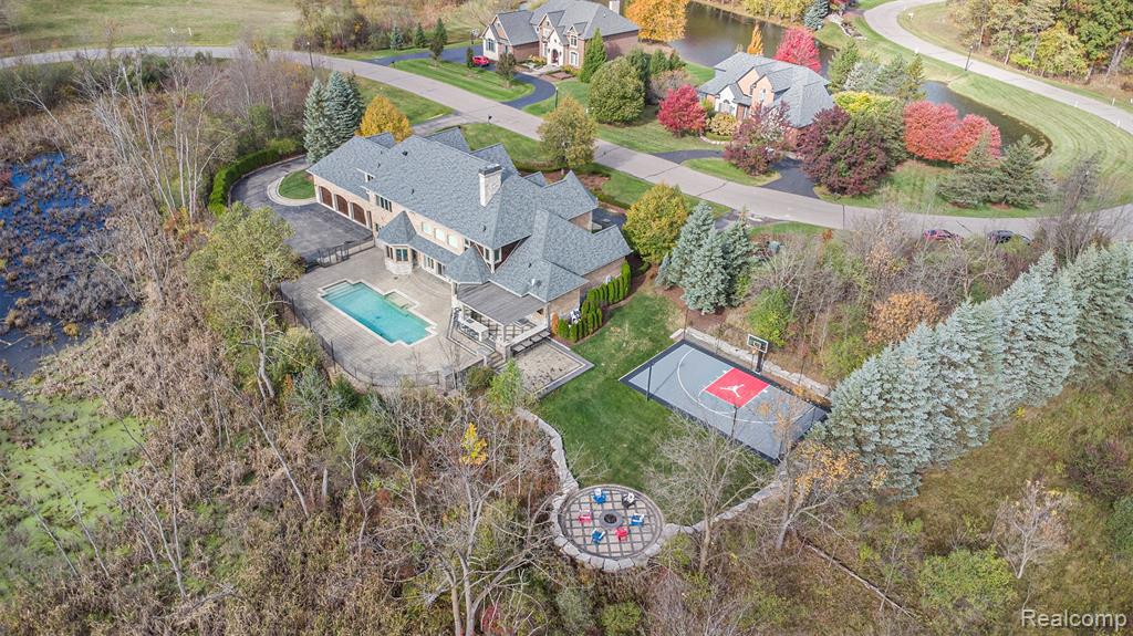 8301 Misty, Grand Blanc, MI 48439 — Photo 51