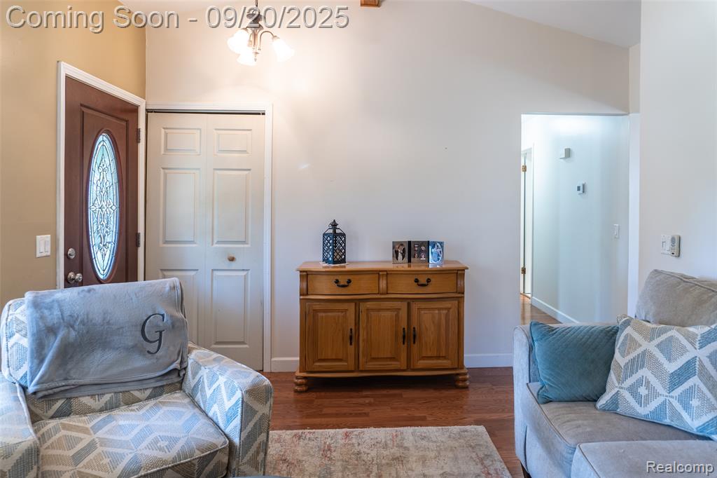 9254 Semindale, Clarkston, MI — Photo 9