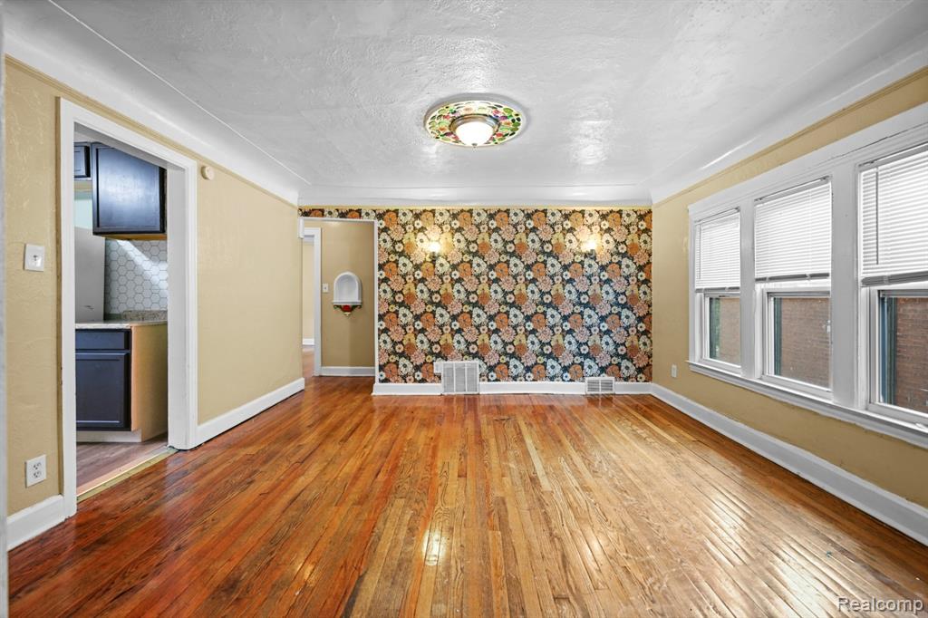 4480 YORKSHIRE Road, Detroit, MI 48224 — Photo 20