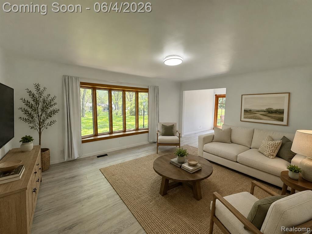 6382 Houghten Drive, Troy, MI 48098 — Photo 18