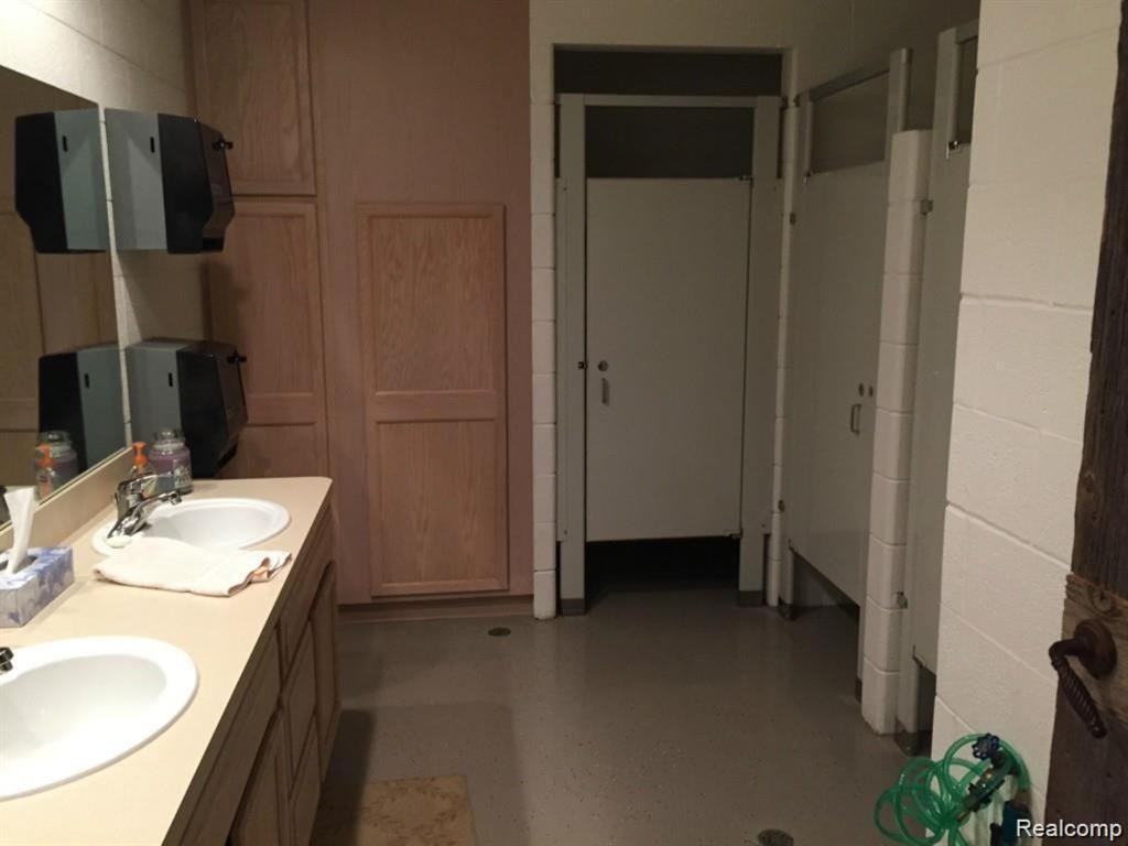 6350 Wolf Road, Brown, MI 48416 — Photo 18