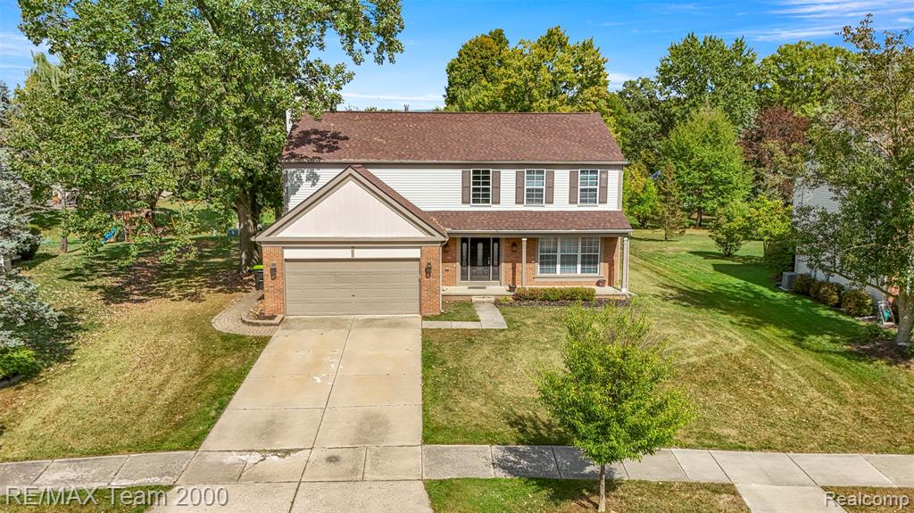 45225 Yorkshire Drive, Novi, MI — front exterior