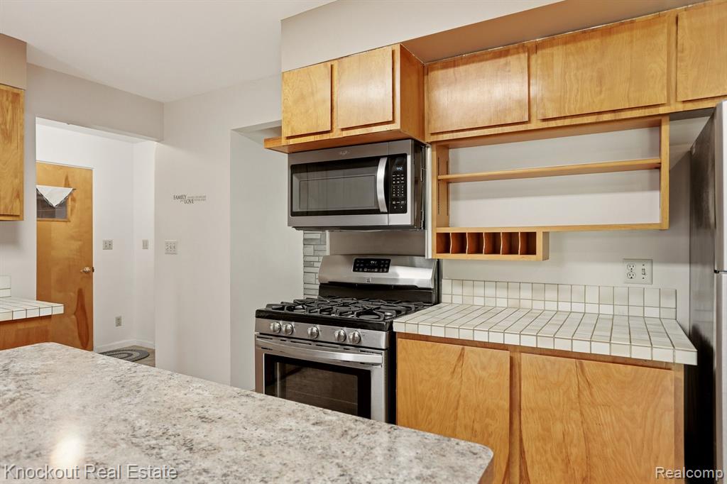 5992 Dubois Road, Vassar, MI 48768 — Photo 17