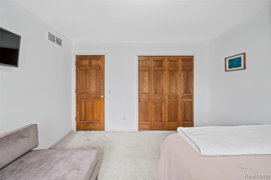 46611 Darwood Court, Plymouth, MI 48170 — Photo 50