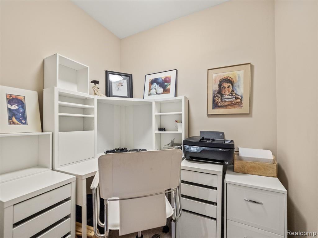 4410 KNIGHTSBRIDGE Lane, West Bloomfield, MI 48323 — Photo 15
