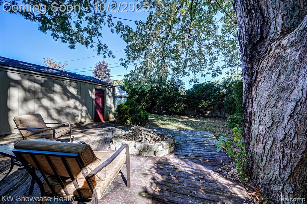 5596 Eldridge Drive, Waterford, MI 48327 — Photo 42