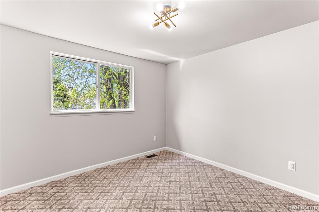 46323 Gainsborough Drive, Canton, MI 48187 — Photo 24