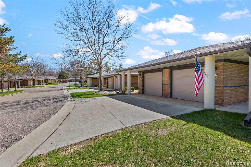 985 Wexford Way, 34, Rochester Hills, MI 48307 — Photo 29