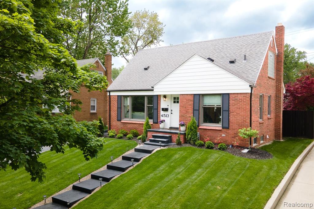 4513 Robinwood Avenue, Royal Oak, MI 48073 — Photo 2