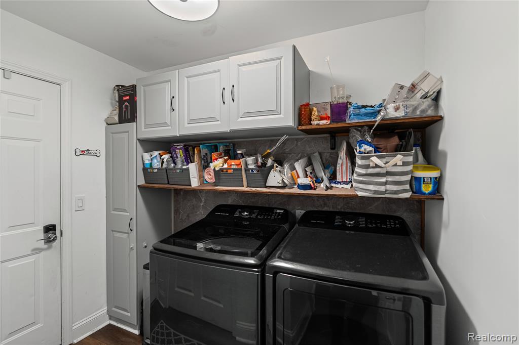 6048 Pine Cone Drive, Grand Blanc, MI 48439 — Photo 23