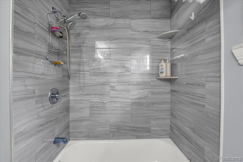 6101 Appoline Street, Dearborn, MI 48126 — Photo 20