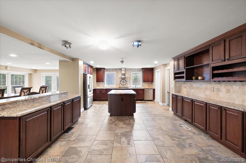 47133 W 9 Mile Road, Novi, MI — Photo 14