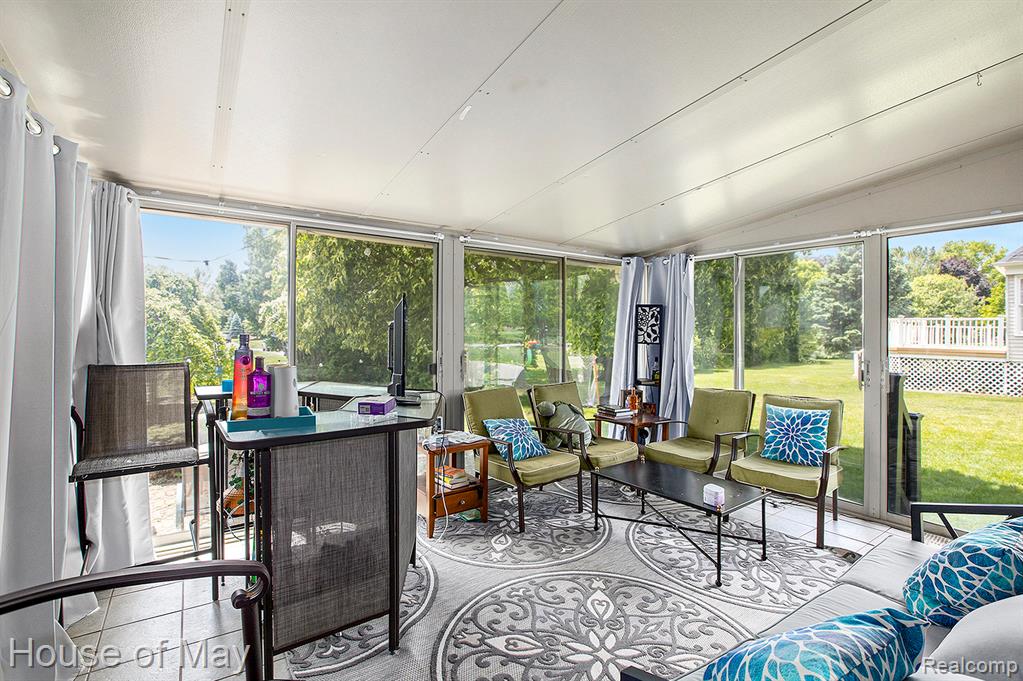 47951 Picadilly Court, Canton, MI 48187 — Photo 13
